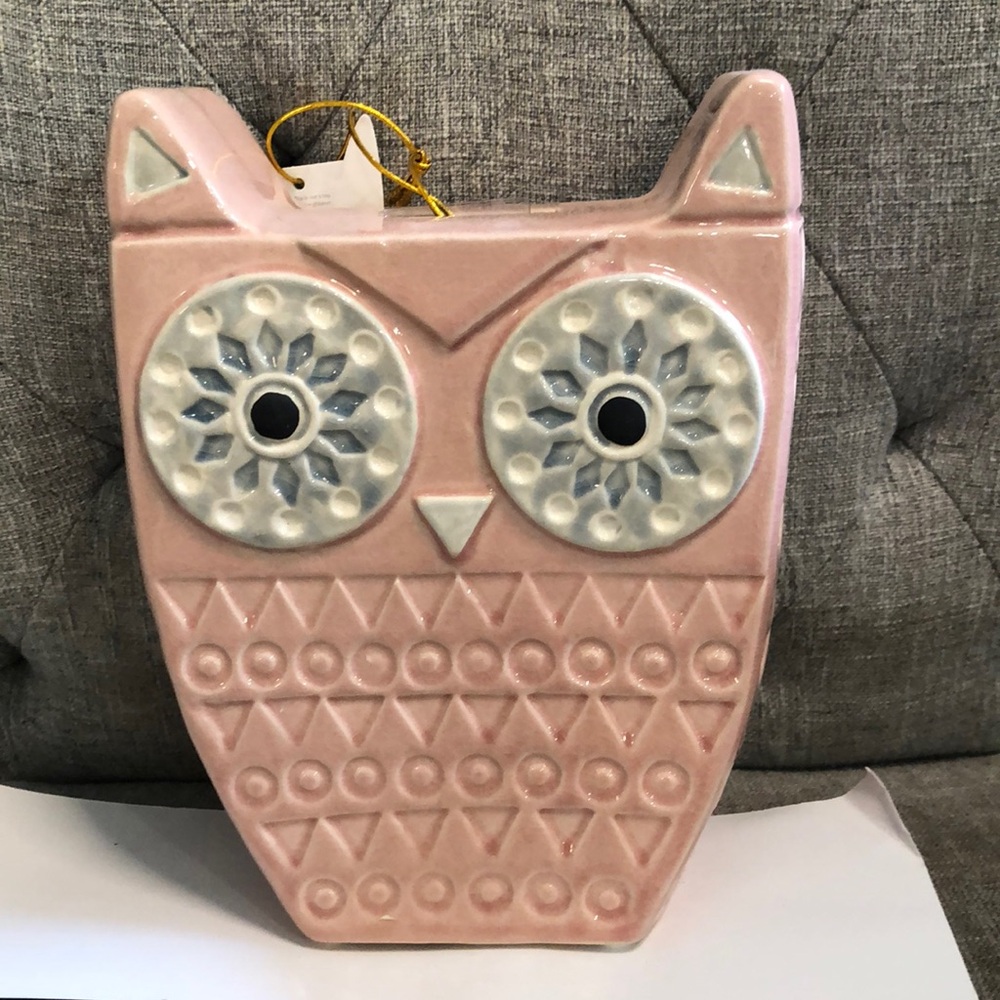 Ceramic piggy bank